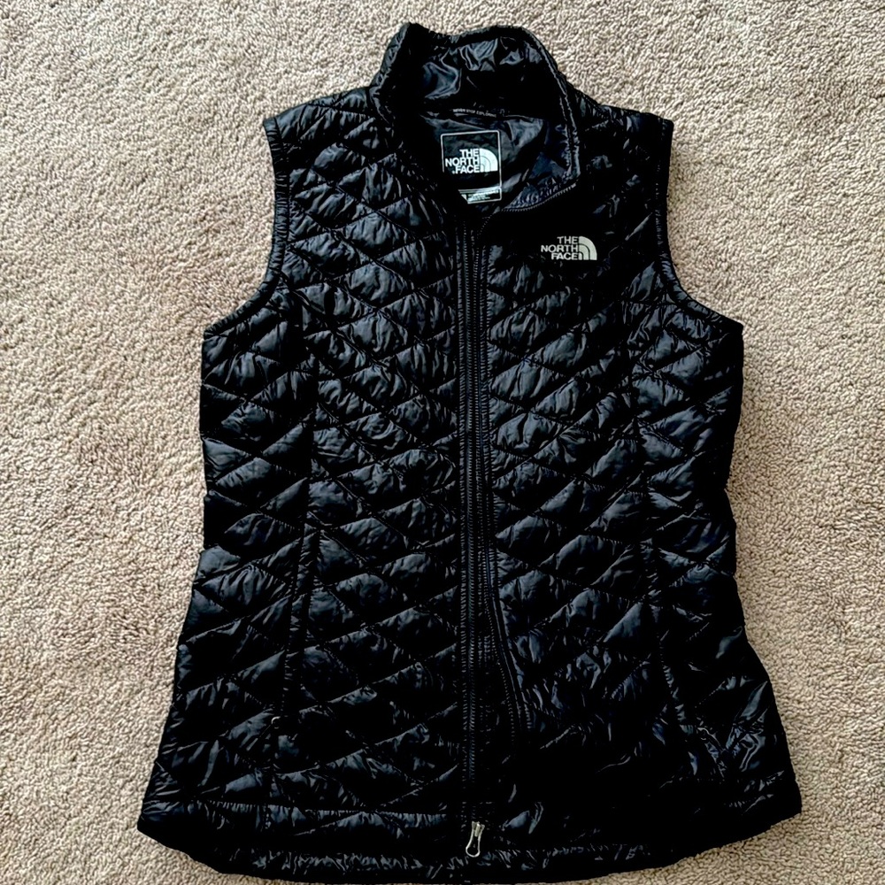 North Face down women’s vest